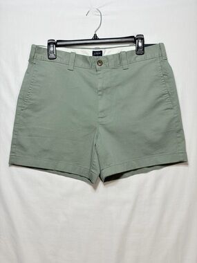 NWT J.Crew 5” Inseam Shorts Size 32 Sage Green